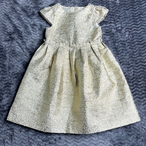 crazy 8 gold dress | Dresses | Crazy 8 Light White With Metallic Pineapple Print Sundress silhouette: A-Line
